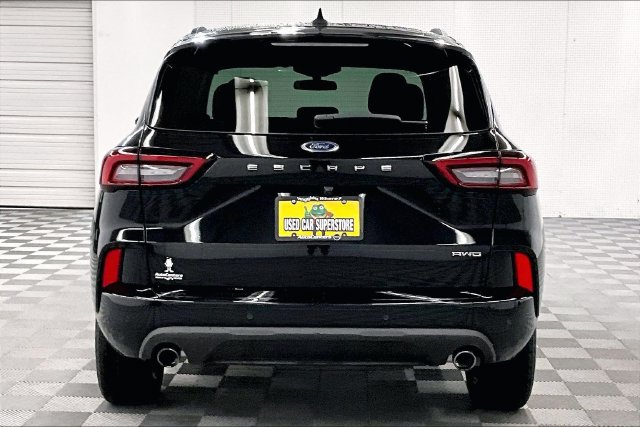Used 2024 Ford Escape ST-Line w/ Tech Pack #1 AWD/4WD image 5