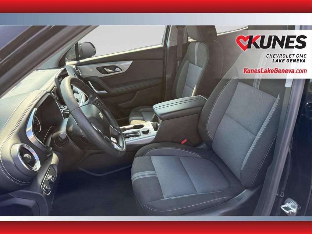 Used 2025 Chevrolet Blazer LT AWD/4WD image 20