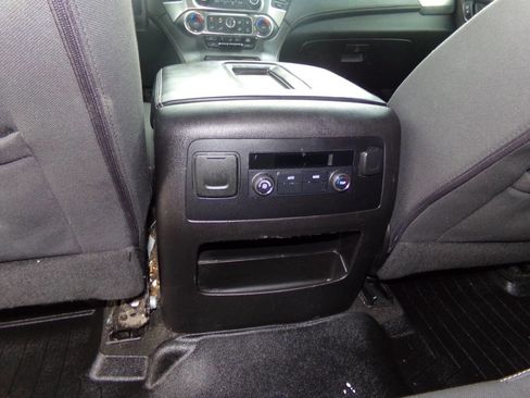 Used 2016 Chevrolet Tahoe LS AWD/4WD image 16