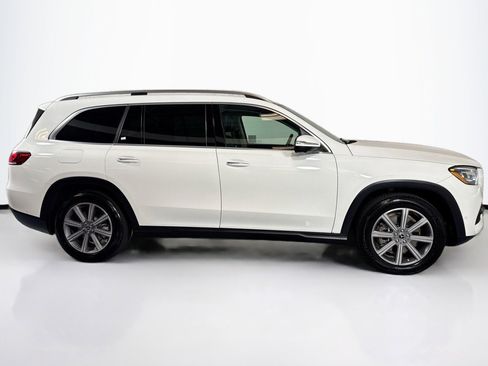 Used 2023 Mercedes-Benz GLS 450 4MATIC image 4
