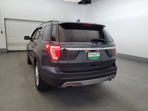 Used 2016 Ford Explorer XLT w/ Equipment Group 202A AWD/4WD image 6