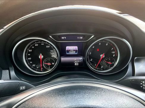 Used 2019 Mercedes-Benz CLA 250 image 30
