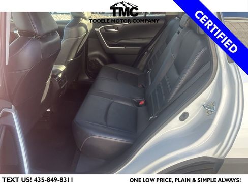 Used 2024 Toyota RAV4 XLE Premium image 13