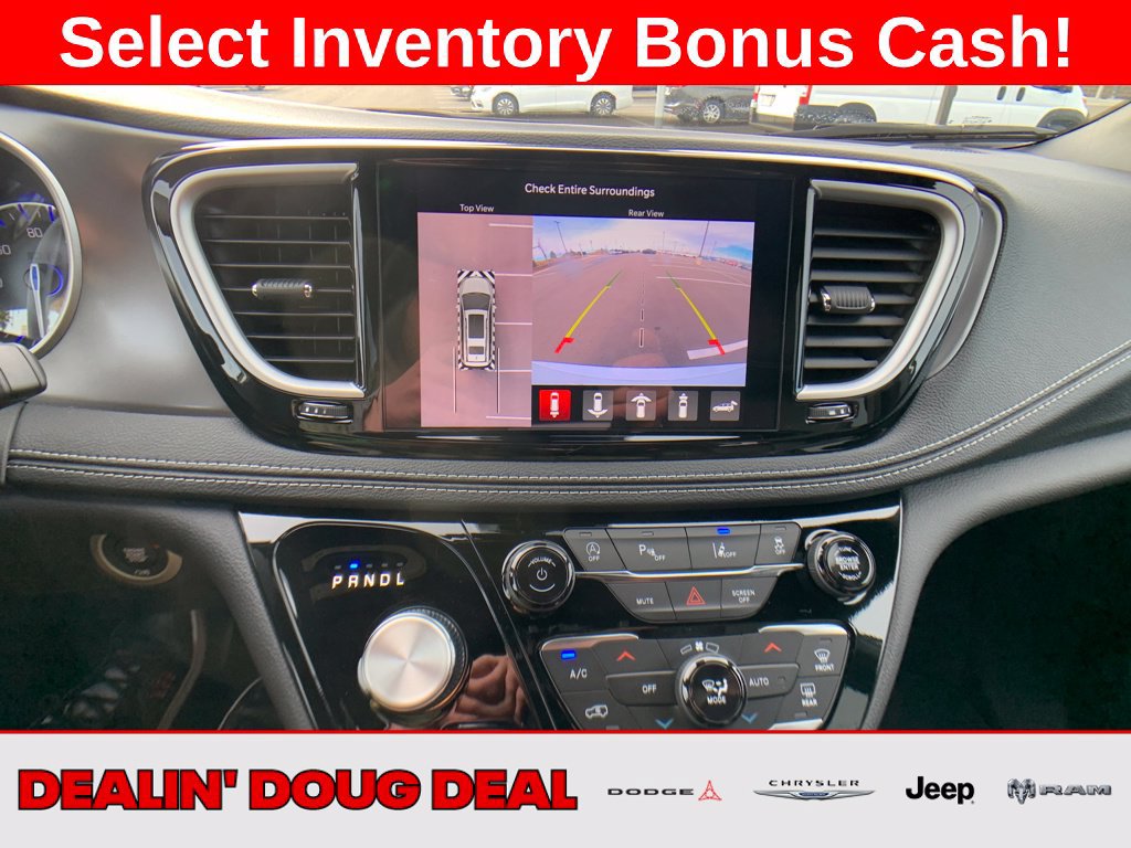 New 2026 Chrysler Pacifica Select w/ S Appearance Package AWD/4WD image 20