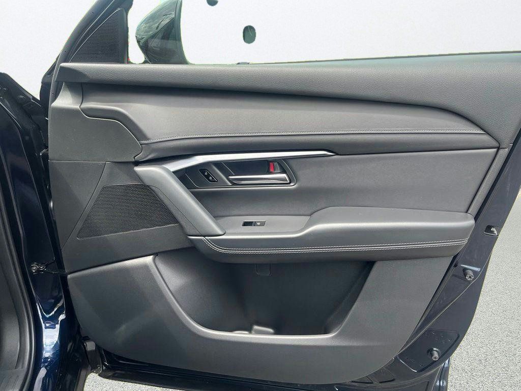 New 2026 MAZDA CX-5 Preferred AWD/4WD image 11