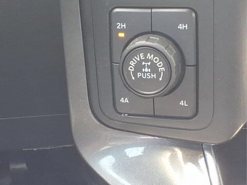 Used 2023 Ford F150 Lariat AWD/4WD image 21