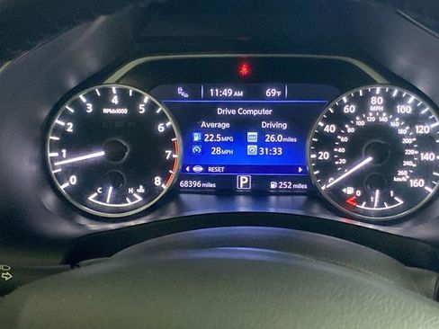 Used 2023 Nissan Murano SV FWD image 39
