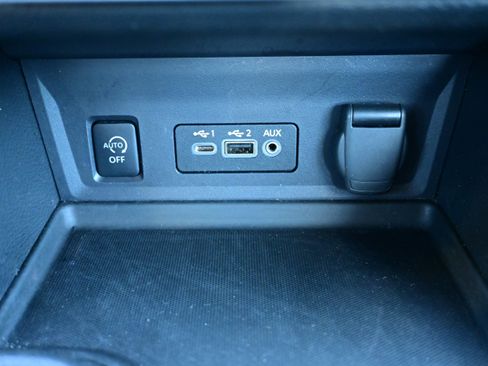 Certified 2024 Nissan Sentra SR w/ Trunk Package image 25