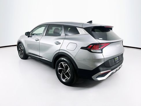 Used 2025 Kia Sportage LX FWD image 5