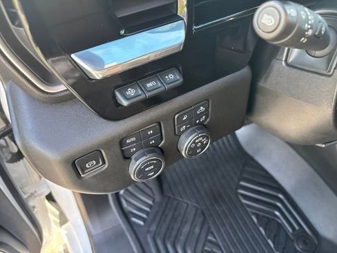 Used 2024 Chevrolet Silverado 3500 High Country w/ High Country Premium Package image 17