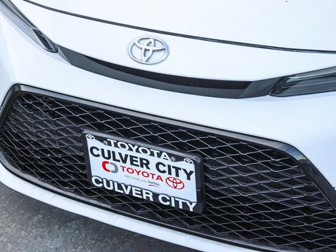 Certified 2023 Toyota Corolla SE image 6