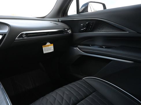 New 2026 Cadillac Lyriq V w/ LPO, Floor Liner Package image 8