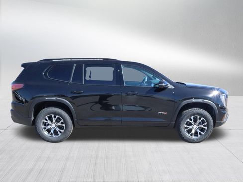 New 2026 GMC Acadia AT4 w/ Luxury Package AWD/4WD image 8