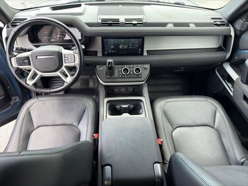 Used 2023 Land Rover Defender 90 SE AWD/4WD image 23