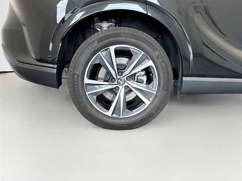 Used 2024 Lexus RX 350 Premium w/ Convenience Package FWD image 19