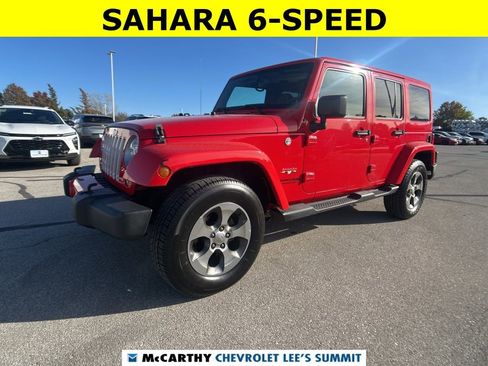 Used 2018 Jeep Wrangler Unlimited Sahara w/ Dual Top Group image 5