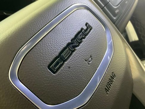 Used 2025 GMC Sierra 2500 Denali w/ Max Trailering Package AWD/4WD image 57