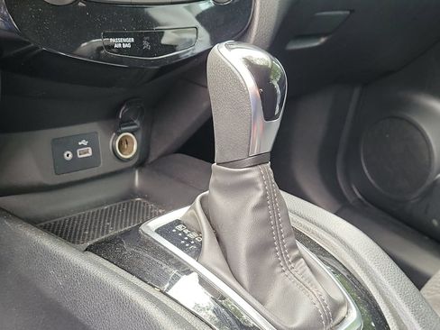 Used 2021 Nissan Rogue Sport S FWD image 23