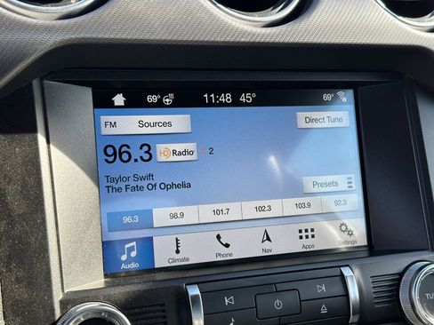 Used 2018 Ford Mustang Premium w/ Equipment Group 201A image 35