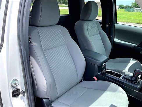 Used 2023 Toyota Tacoma SR RWD image 7