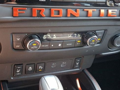 Certified 2025 Nissan Frontier PRO-4X w/ Pro Convenience Package AWD/4WD image 17