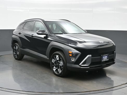 Used 2025 Hyundai Kona SEL AWD/4WD image 8