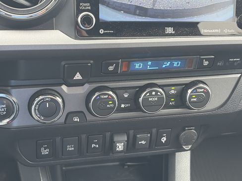 Used 2023 Toyota Tacoma TRD Sport w/ TRD Premium Sport Package AWD/4WD image 30