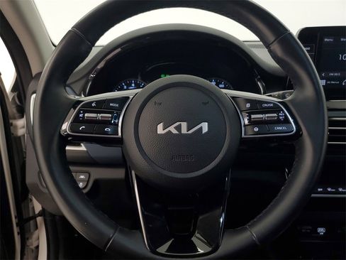 Certified 2023 Kia Seltos S image 16