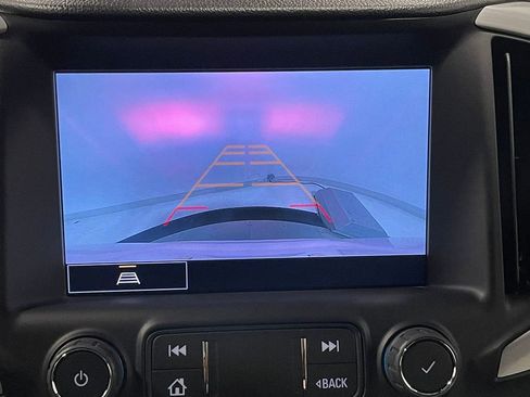 Used 2022 GMC Terrain SLT AWD/4WD image 4