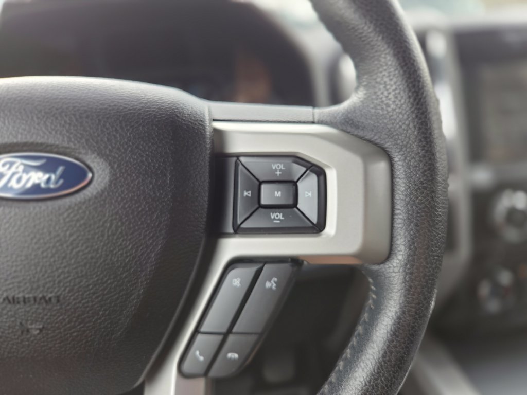 Used 2015 Ford F150 Lariat AWD/4WD image 17