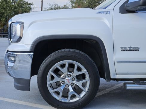 Used 2018 GMC Sierra 1500 SLT w/ Texas SLT Premium Package image 12