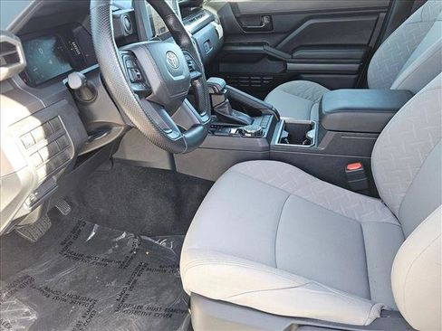 Certified 2025 Toyota Tacoma SR5 image 15