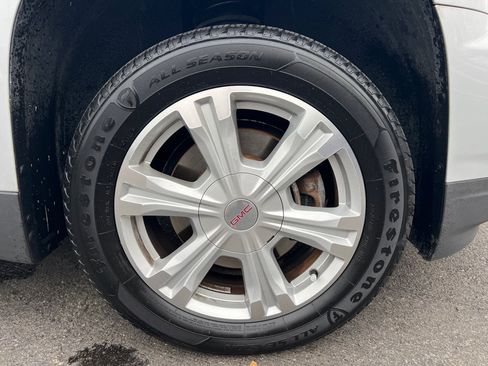 Used 2017 GMC Terrain SLE FWD image 30