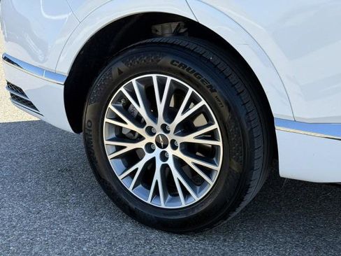 Used 2025 Genesis GV80 2.5T Standard image 11