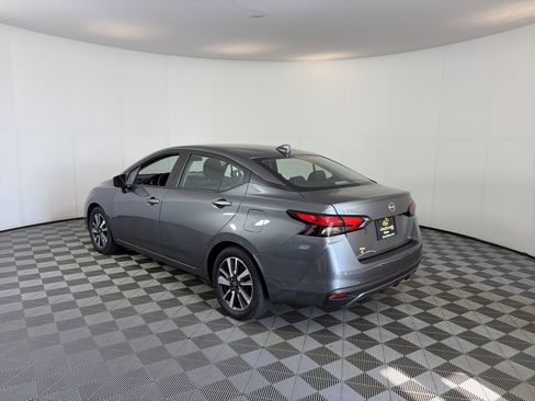 Used 2024 Nissan Versa SV FWD image 8