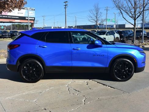 New 2026 Chevrolet Blazer LT w/ LPO, Black Sport Package image 4
