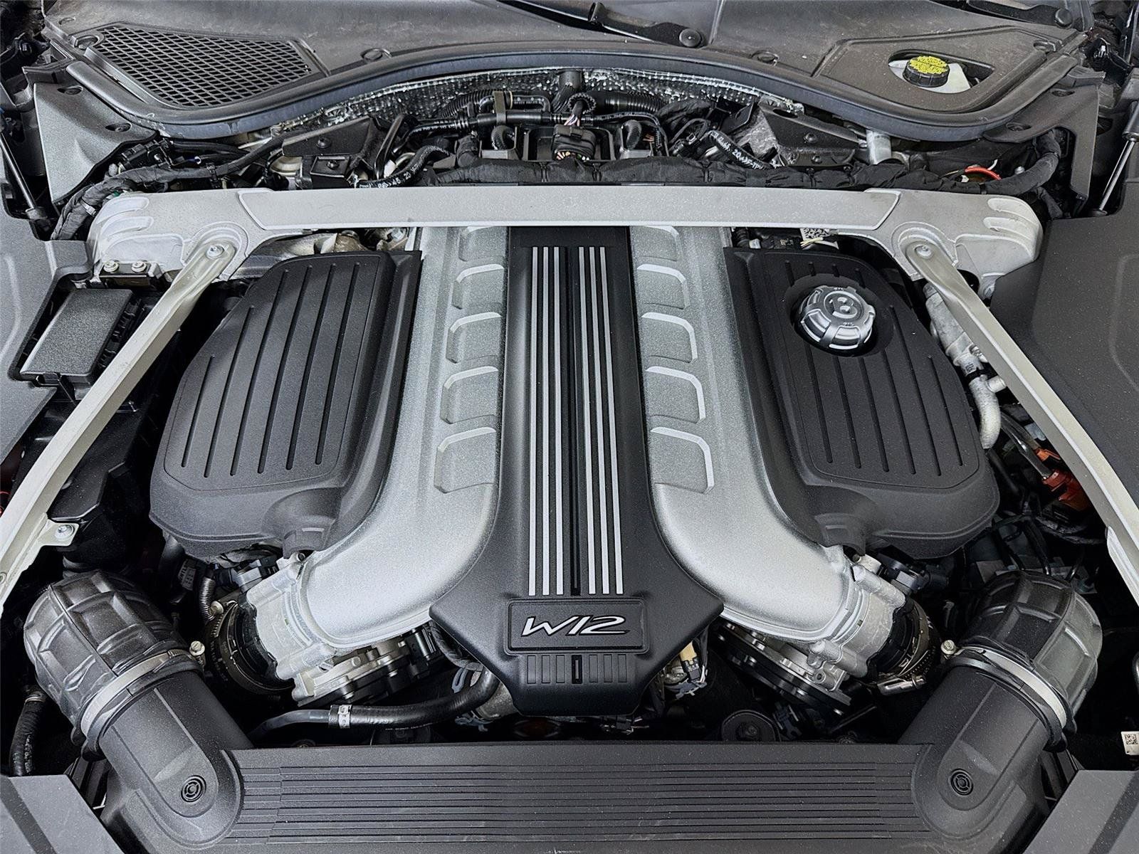 Used 2022 Bentley Flying Spur W12 AWD/4WD image 28