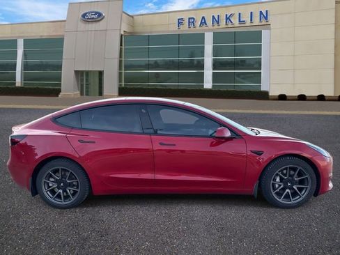 Used 2022 Tesla Model 3 Long Range image 8