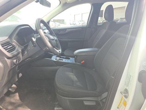 Used 2025 Ford Escape Active AWD/4WD image 5
