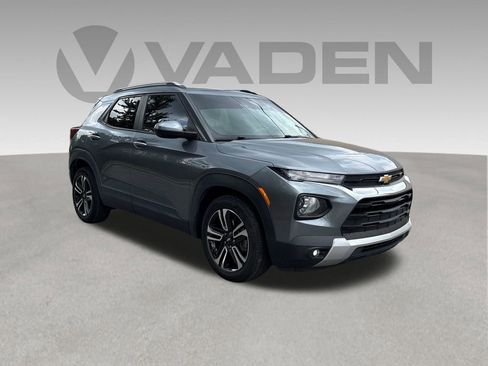 Used 2021 Chevrolet TrailBlazer LT w/ Convenience Package FWD image 28