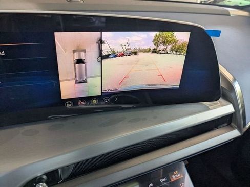 New 2026 Cadillac Vistiq Premium Luxury AWD/4WD image 14