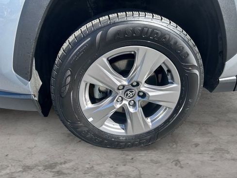 Certified 2023 Toyota RAV4 XLE w/ Convenience Package AWD/4WD image 9