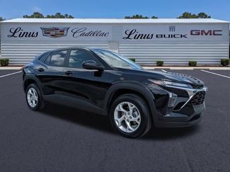 Used 2024 Chevrolet Trax LS w/ LS Convenience Package FWD video 1