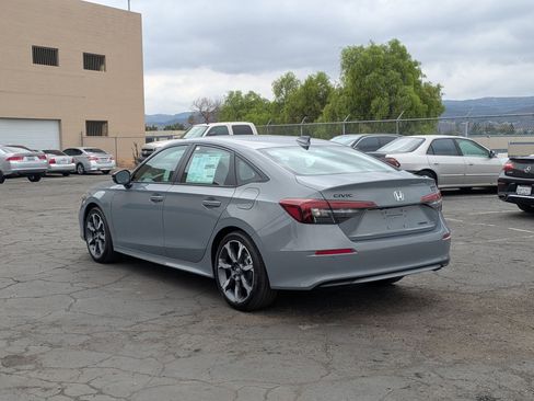 New 2026 Honda Civic FWD Hybrid Sedan image 7