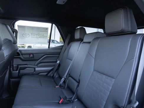 New 2026 Toyota 4Runner TRD Off-Road Premium image 9