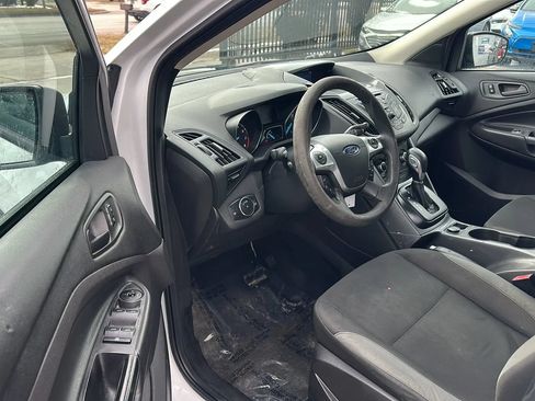 Used 2013 Ford Escape S FWD image 8