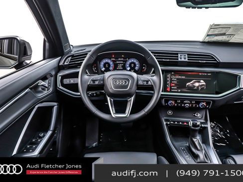 New 2025 Audi Q3 2.0T Premium image 4