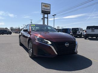 Used 2025 Nissan Altima 2.5 SV video 1