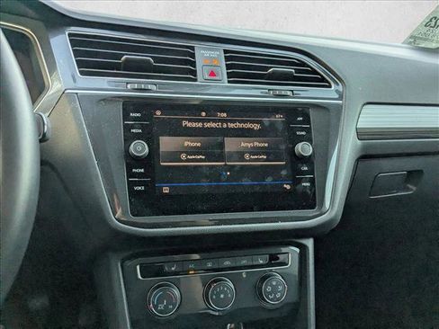 Used 2024 Volkswagen Tiguan Wolfsburg Edition image 10