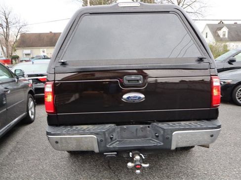 Used 2013 Ford F250 Lariat w/ Chrome Pkg image 6